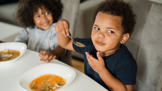 Kids eating food