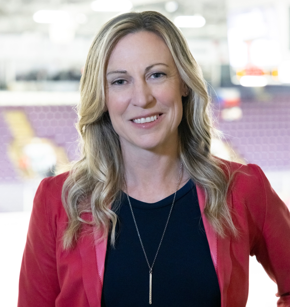 Headshot of Jayna Hefford