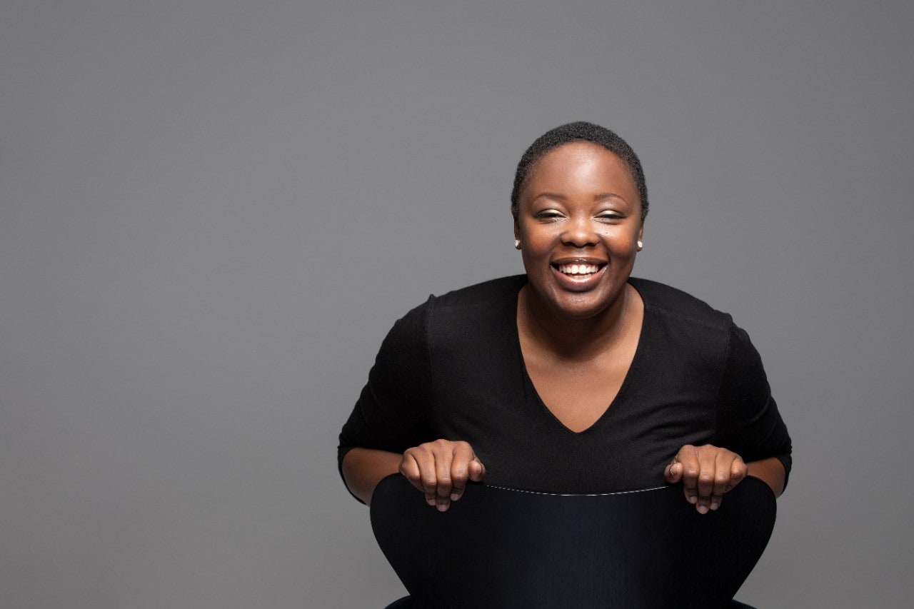 Veryl headshot smiling