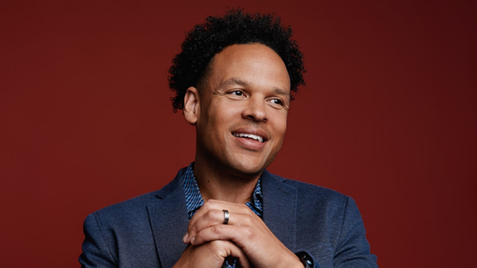 Headshot of Anthony McLean