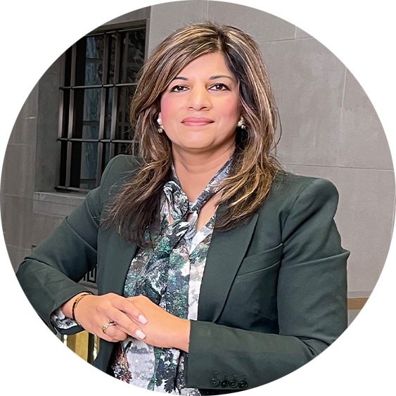 Alysha portrait photo